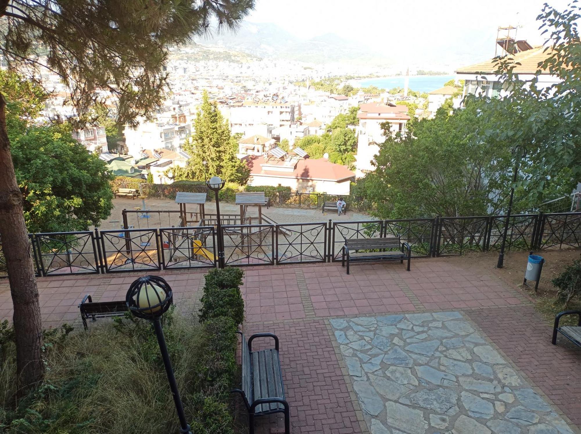 Beautiful Sultan House At Cleopatra Beach 1 With Umbrellas, Balcony, Barbecue, Private 100Mbps Wifi, Smart Tv, Table Games, Vip Trans-Fer - Beautiful Apartmenthouse Alanya Exterior foto